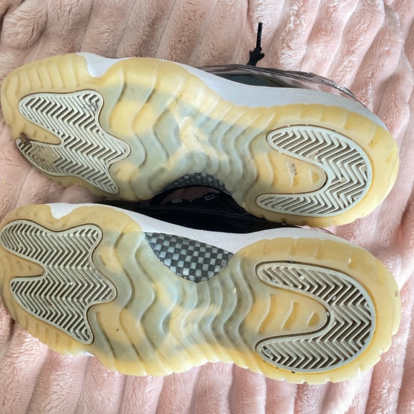 Jubilee Jordan 11s original - Picture 4 of 8